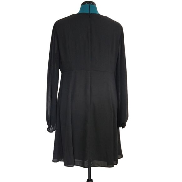 Cato Black Dress Floral Embroidered Boho Flowy Long Sheer Sleeves Size 16 - Picture 3 of 10